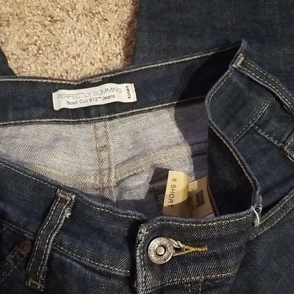 Jeans - Picture 3 of 3